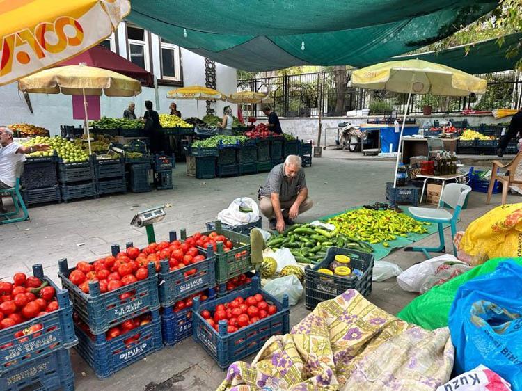 ‘ORGANİK BESLENİYORUZ, UZUN YAŞIYORUZ’