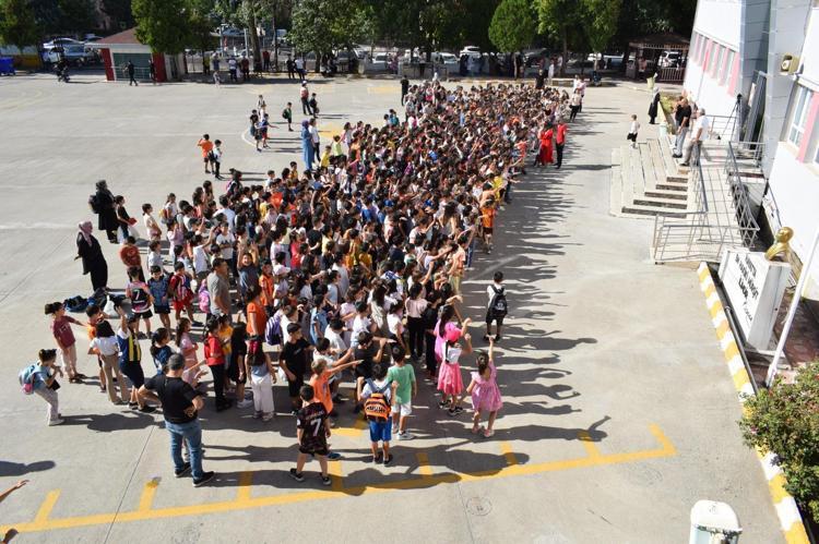 ‘ÇOK İYİ GERİ DÖNÜŞLER ALIYORUZ’