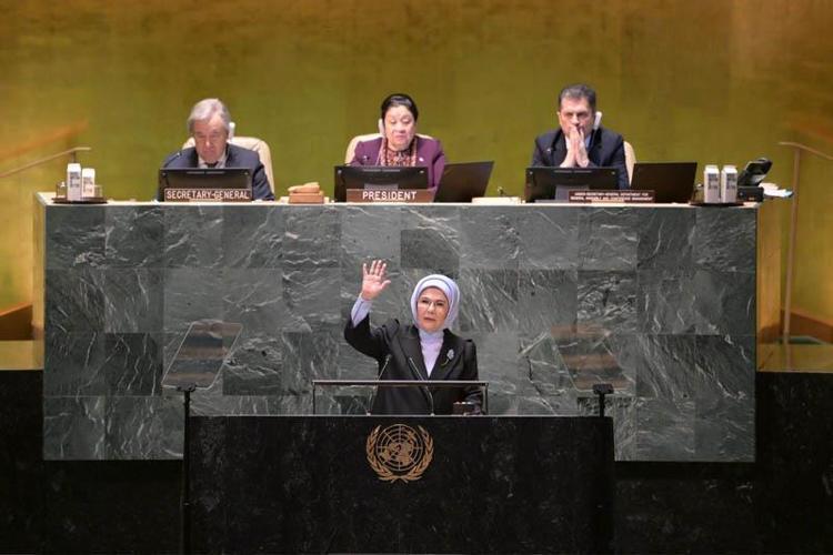 TÜRK ÇEYİZ KÜLTÜRÜNÜ DÜNYAYA TANITACAK