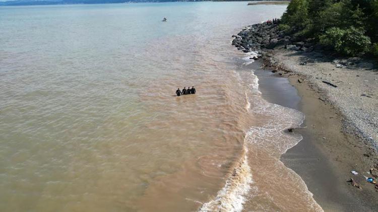 KARADENİZ’İN RENGİ DEĞİŞTİ