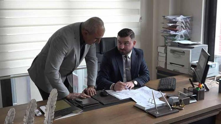 TİCARETE DÖKMÜŞ GİBİ GÖZÜKÜYOR