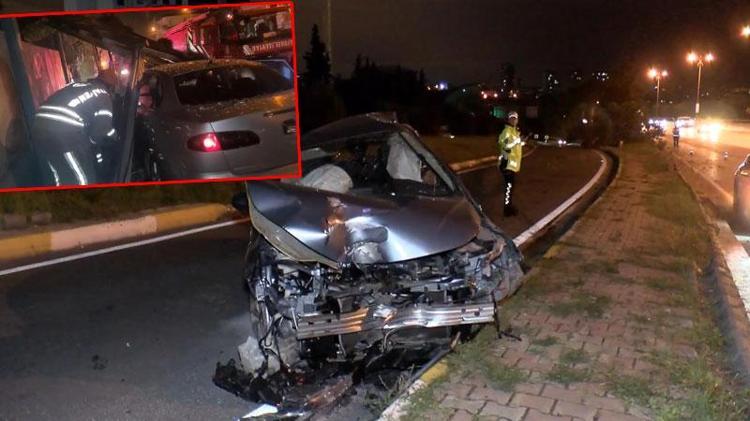 AĞAÇLARI DEVİRDİ, YAN YOLA UÇTU