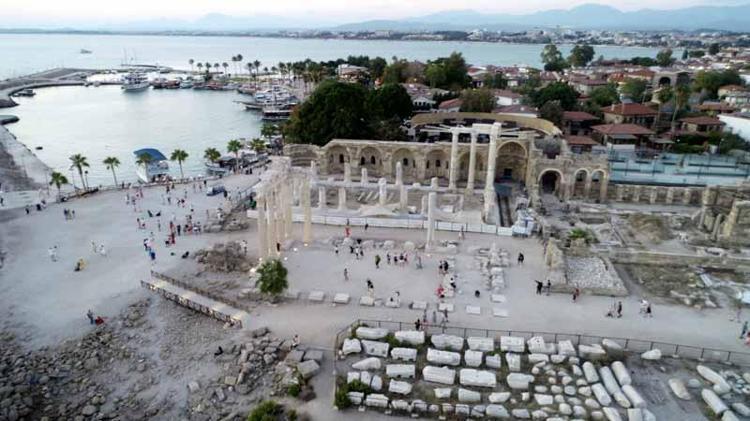 SÜTUNLARIN TAMAMI ORİJİNAL ESERLER