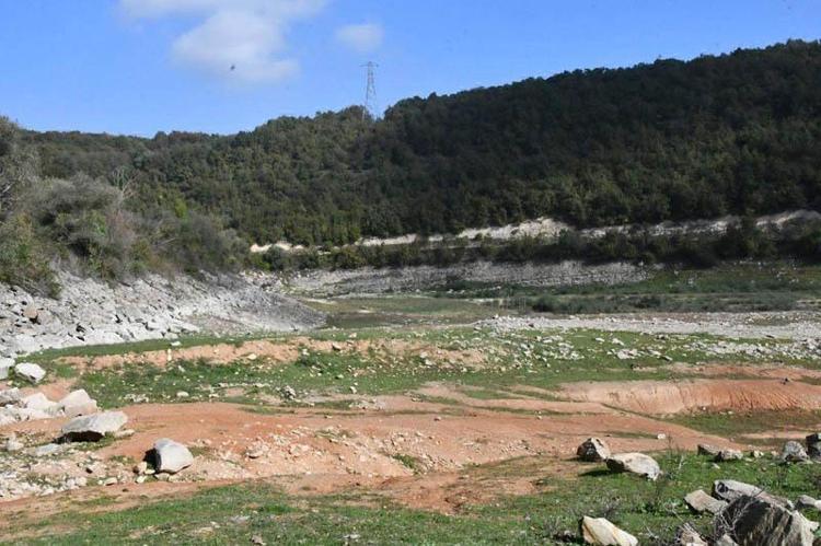 SUYUN TÜKETİMİMİZİ TASARRUFLU BİR HALE DÖNÜŞTÜRMELİYİZ