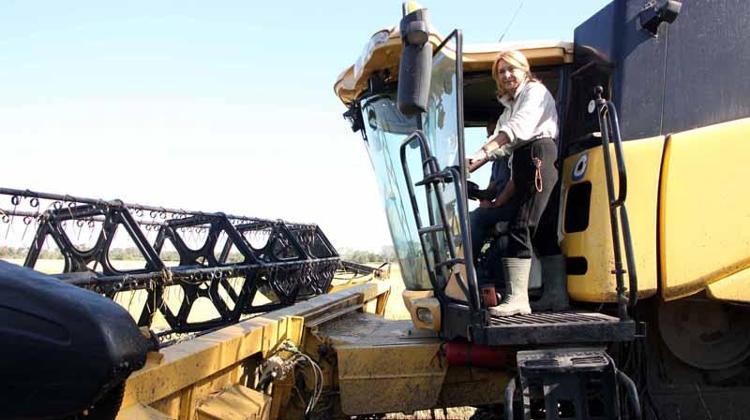 EN İYİ BİLDİĞİMİZ İŞİ YAPIYORUZ