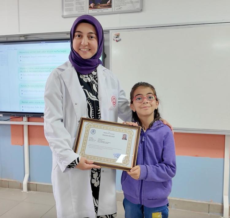 TEŞEKKÜR EDEREK PAYLAŞTI