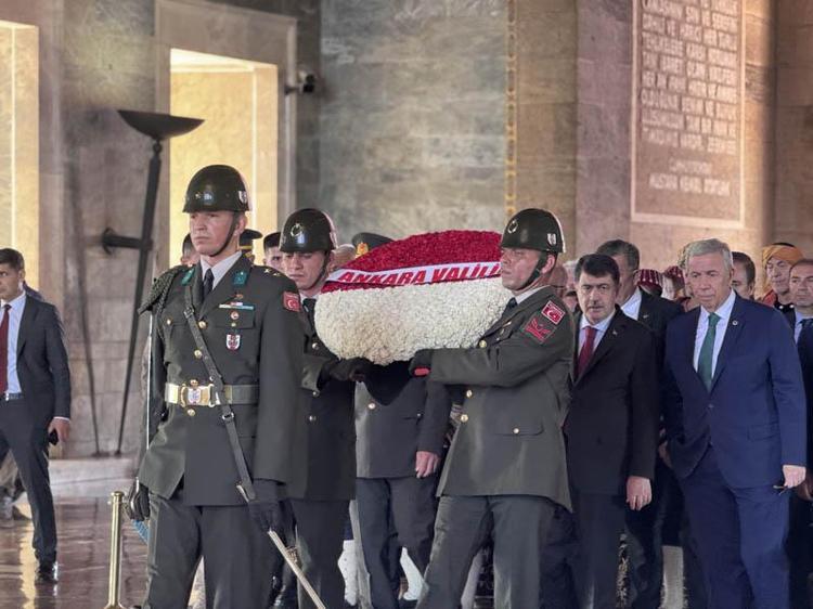 ANKARA, BİRLİĞİN VE DİRİLİŞİN SEMBOLÜ