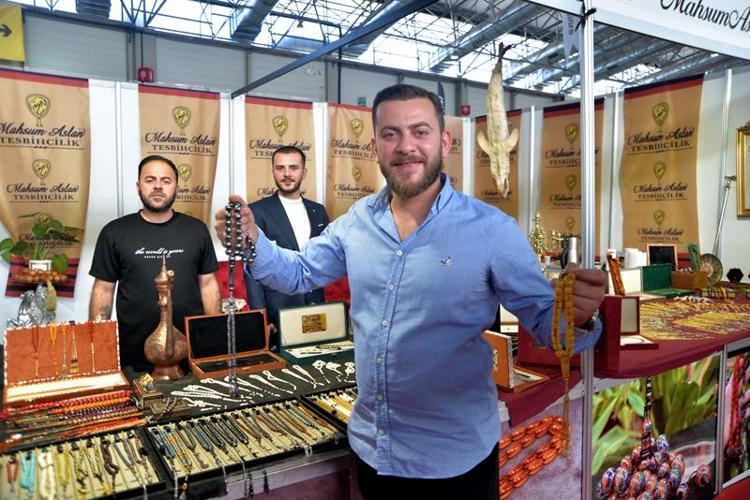 ‘İLGİ MEMNUN ETTİ’