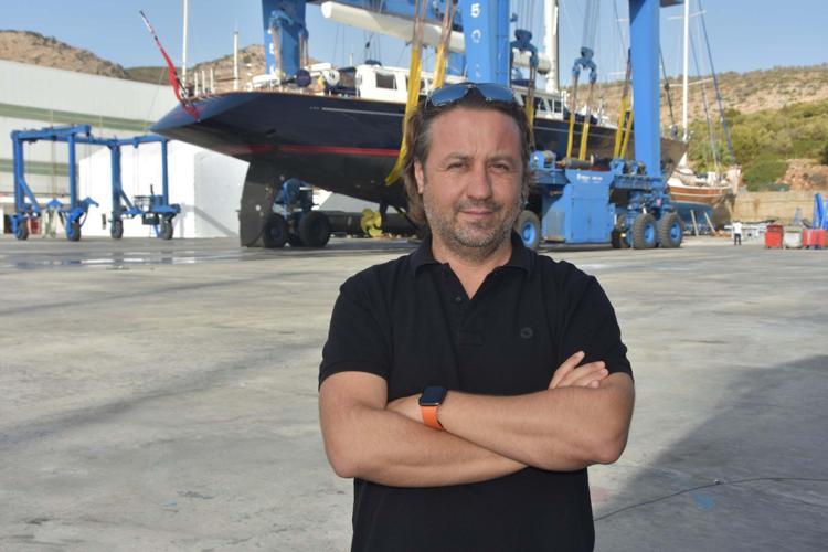 YILDA YAKLAŞIK 25 MAJÖR PROJE YAPIYORUZ