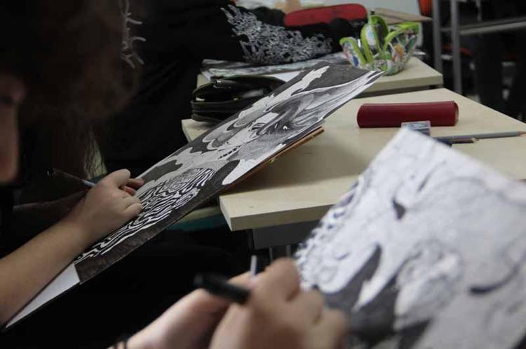 ‘YURT DIŞINDA ÜNİVERSİTE OKUMAK İSTEYEN ÖĞRENCİLERİMİZ İÇİN BUNLAR ÇOK DAHA ÖNEMLİ’