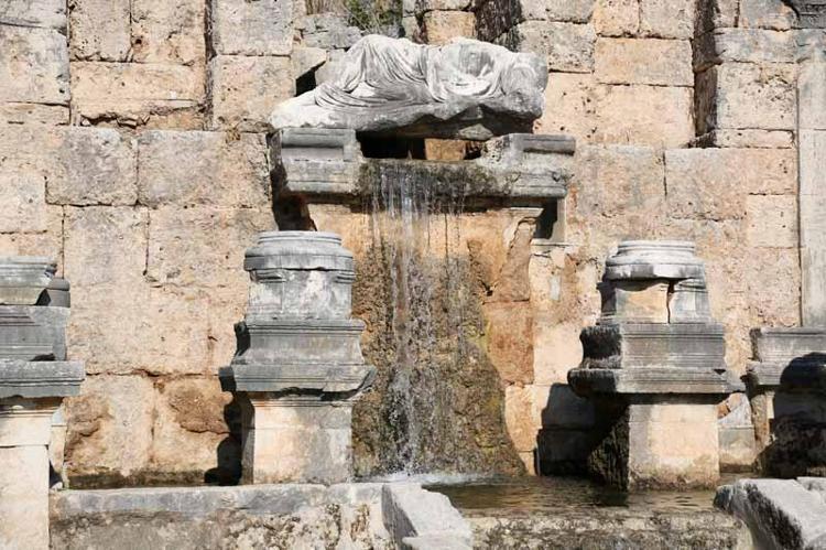 APOLLONİOSUN MEMLEKETİ