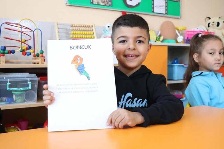 ARKADAŞLARIMA KİTABIMI OKUMAK İSTİYORUM