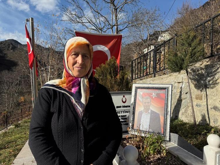 ‘SANKİ EVLADIM GÖZÜMÜN ÖNÜNE GELDİ’