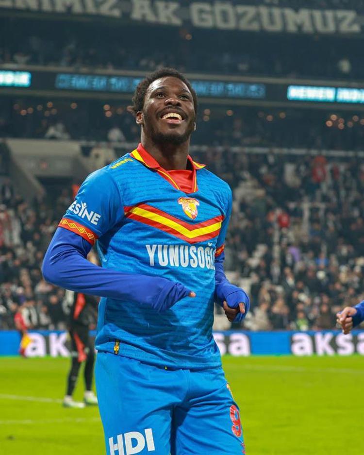 HEDEF AVRUPA KUPALARI