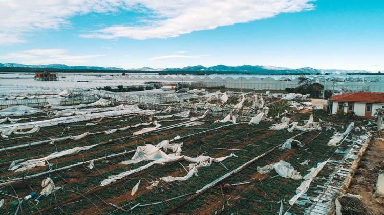 2 DAKİKA SÜRDÜ, BİR KAOS ORTAMI OLUŞTU