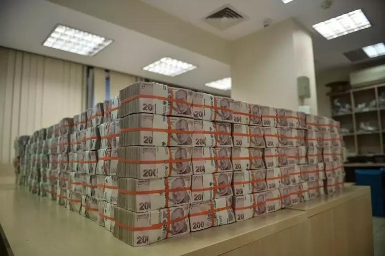 ‘BAYİYE GELEMEYENLERE MOTO KURYE ARACILIĞIYLA BİLETLERİNİ ULAŞTIRIYORUZ’