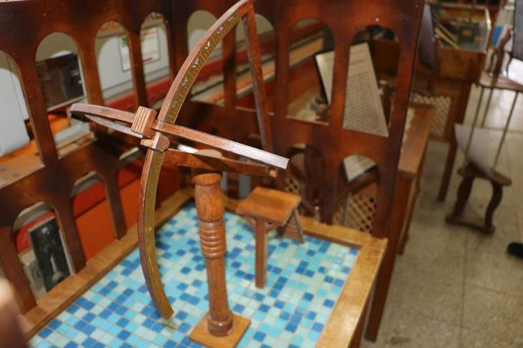 DÜNYADA İLK UÇAN İBN FİRNASTIR