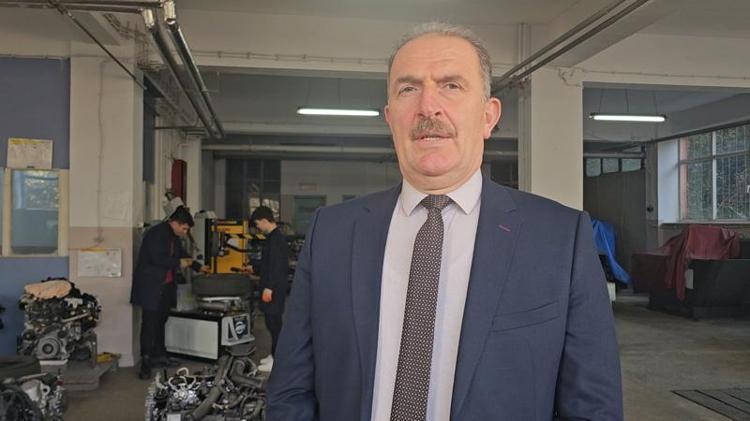 MEVSİME GÖRE DEĞİŞİMLERİ YAPMAKTAYIZ