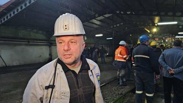 ‘BURADA DİKKATLİ OLMAZSAN KAZALANMA RİSKİN HER ZAMAN VARDIR’
