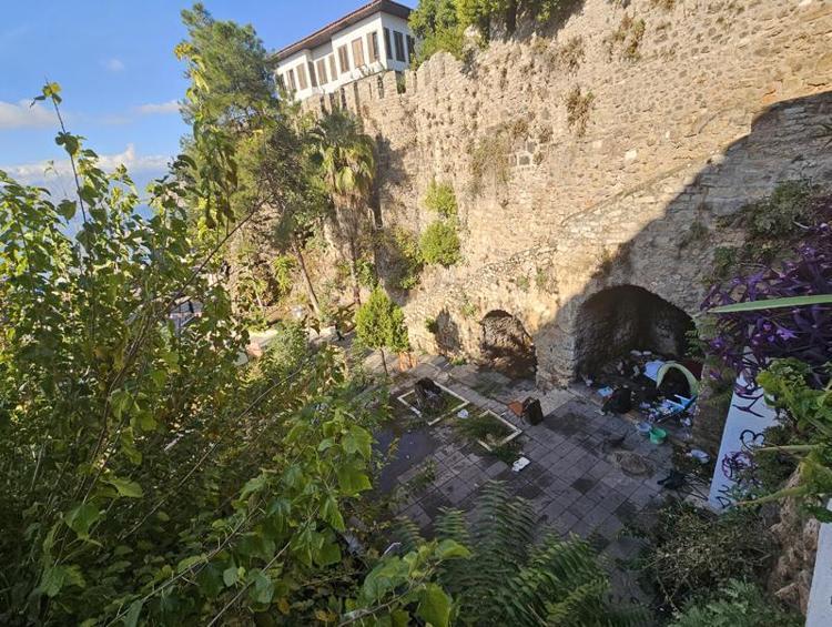 VENEDİKLİLER İNŞA ETTİ