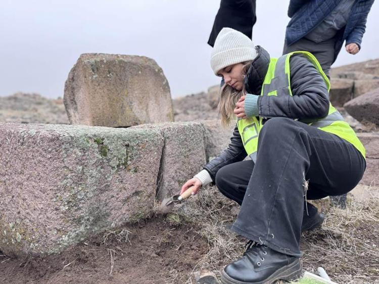 DEMİR ÇAĞINDA KURULMUŞ