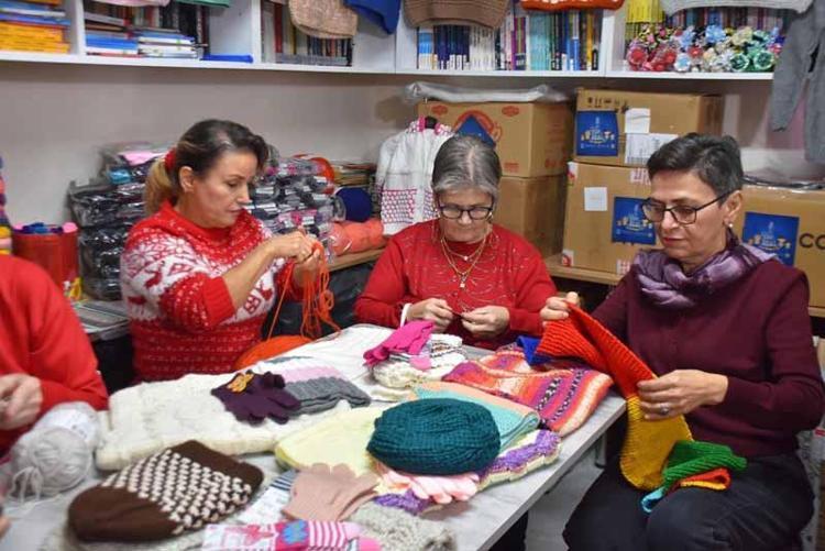 MAHALLE MUHTARLARIMIZ BİZE KOL KANAT GERDİ