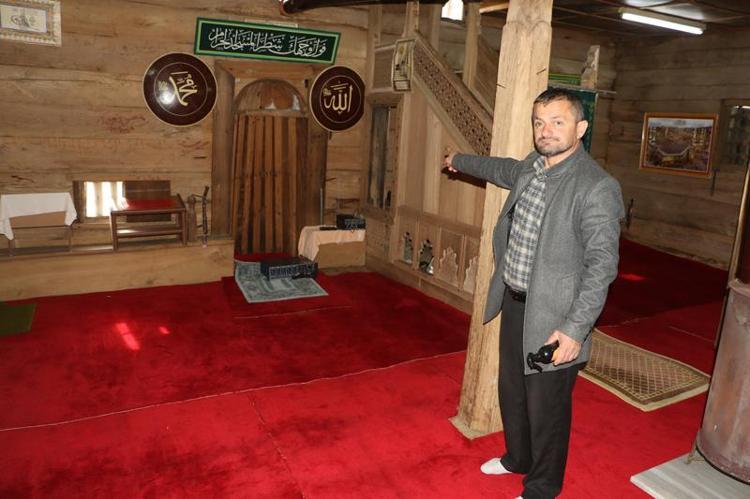 BURAYA BİR ÇİVİ ÇAKMA YETKİM YOK