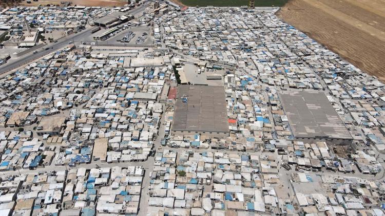 ON BİNLERCE AİLE EVLERİNE DÖNDÜ