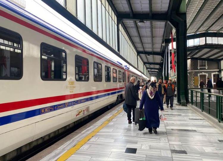 10 BİN 500 SEYAHAT TUTKUNUNA HİZMET VERECEĞİZ