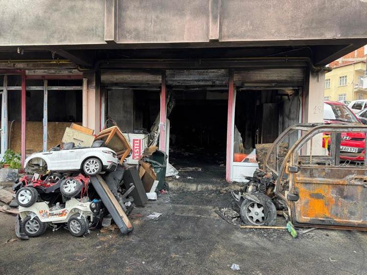 ‘CANA GELECEĞİNE MALA GELSİN’