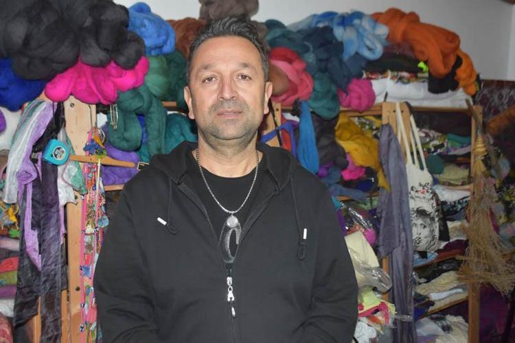 ‘OĞLUMU DA YANIMDA YETİŞTİRİYORUM