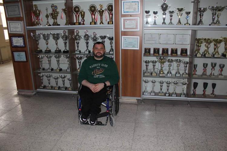 OKULUMUZUN ELİ VE AYAĞI OLDU