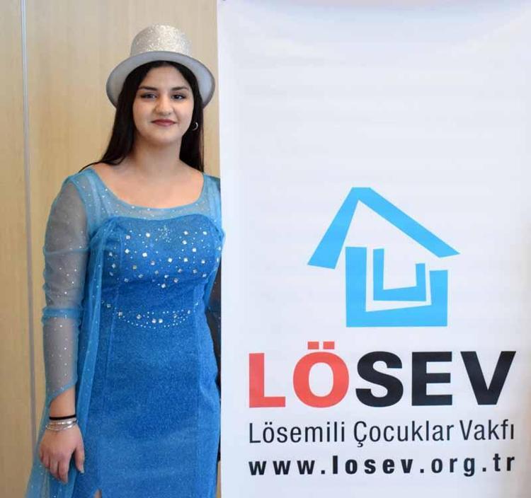 ONLARA BU SÜRECİN GEÇİCİ OLDUĞUNU ANLATIYORUM