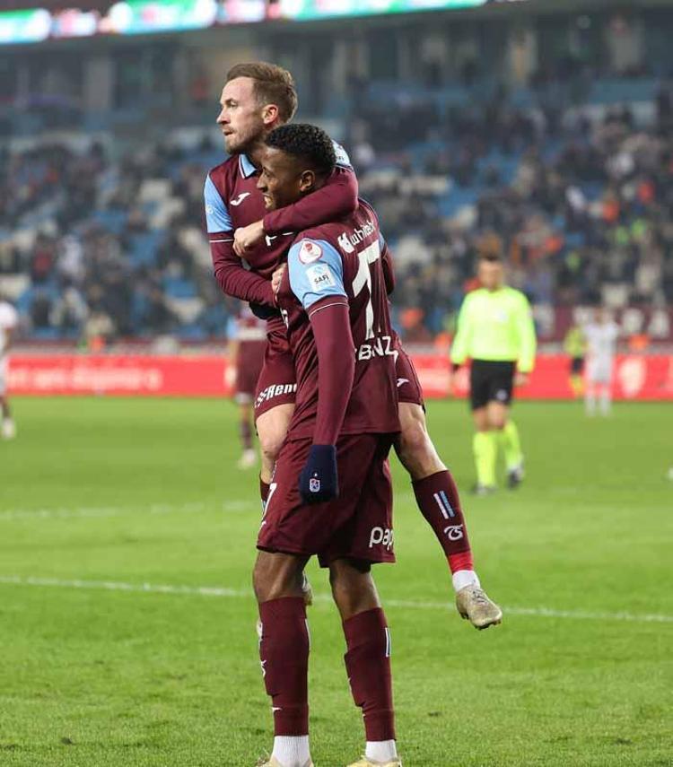 YEREL BASIN MANŞETLERİ