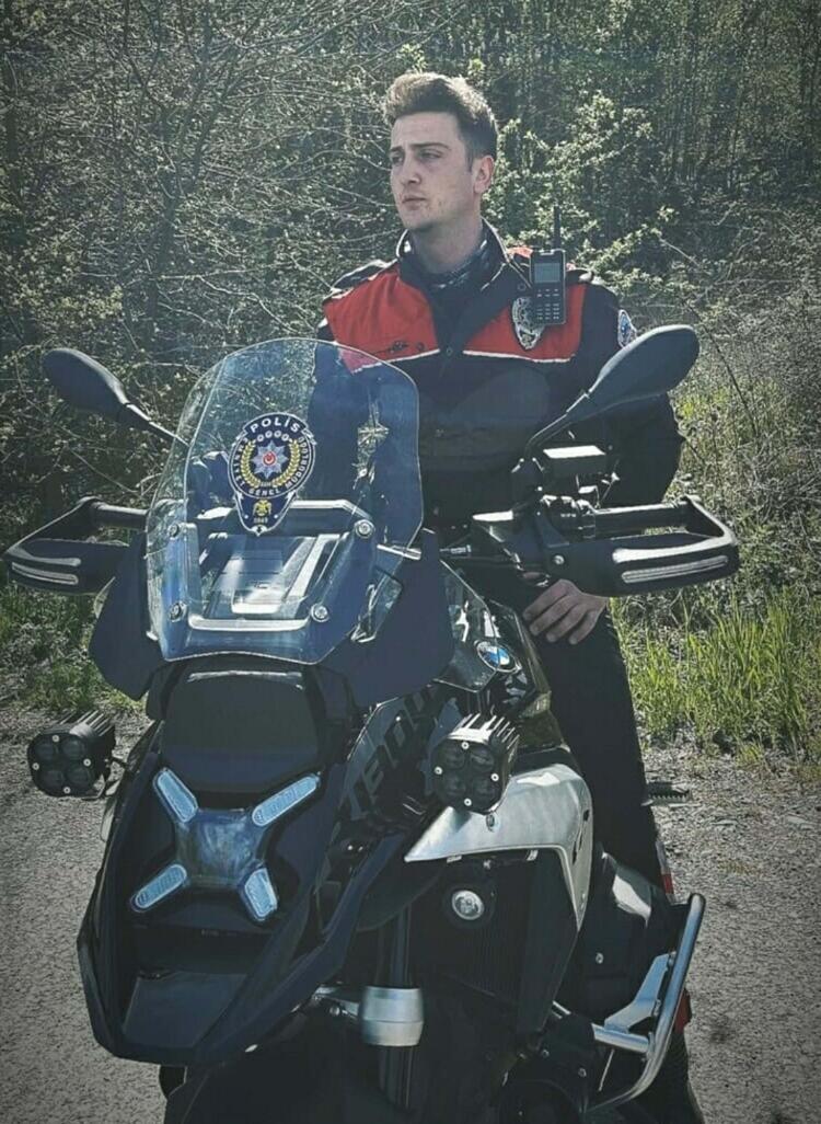 HAYATINI KAYBEDEN POLİS MEMURU SON YOLCULUĞUNA UĞURLANDI