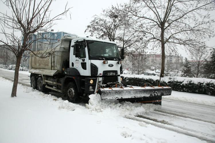 KEŞAN’DA KAR YAĞIŞI YENİDEN ETKİLİ OLDU