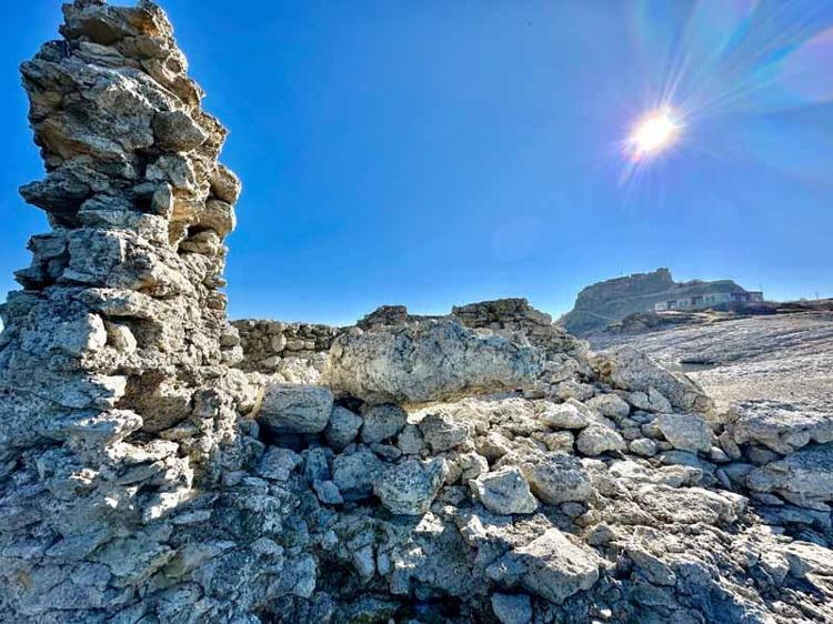 ‘NORMALDE BU DÖNEMDE KENTTE 2 METRE KAR YERDE OLURDU’