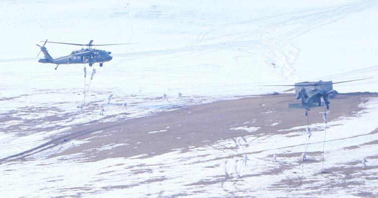 ÖZEL KUVVETLER VE KOMANDOLARDAN SIZMA