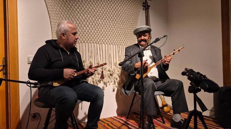 ‘ÜÇ TELLİNİN KENDİNE ÖZGÜ BİR SES SİSTEMİ VAR’