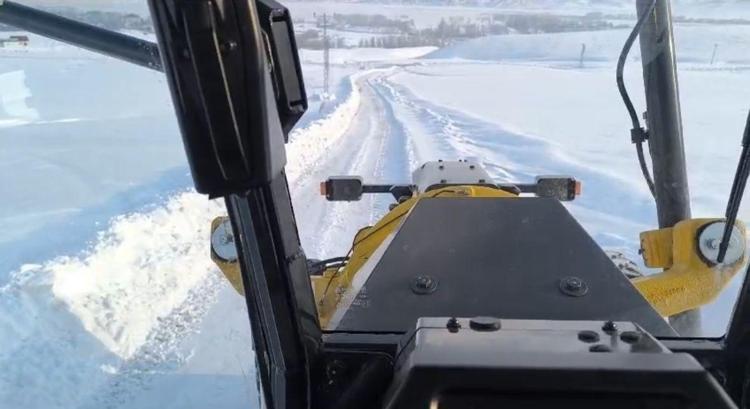 222 KÖY YOLU ULAŞIMA KAPANDI