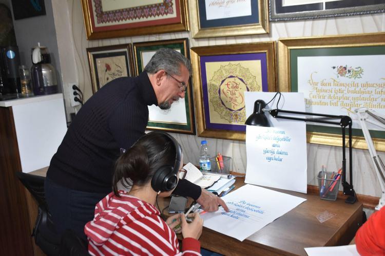 RAHATLATIYOR, MEDİTASYON OLUYOR