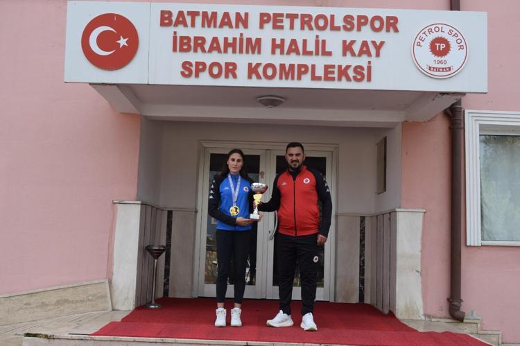 ‘4 AY BOYUNCA GECE GÜNDÜZ ÇALIŞTI’