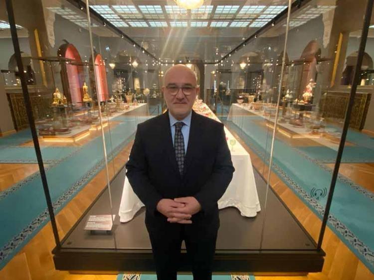 ATATÜRKÜN TAKIM ELBİSESİ MÜZENİN NADİDE PARÇALARINDAN