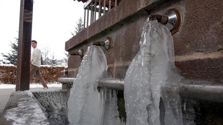 SANKİ YÜZ FELCİ YAŞIYORUZ