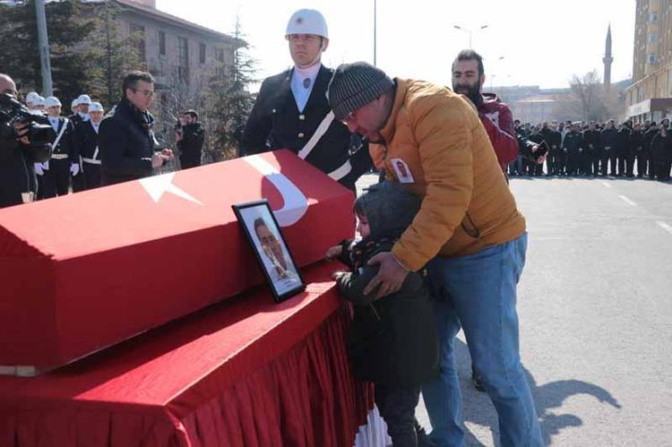 SON YOLCULUĞUNA UĞURLANDI