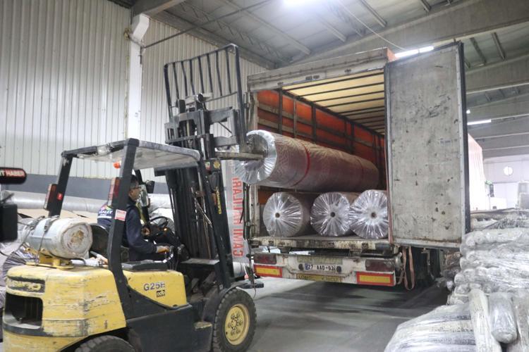 5 bin 500 METREKARE HALI ÜRETİLDİ