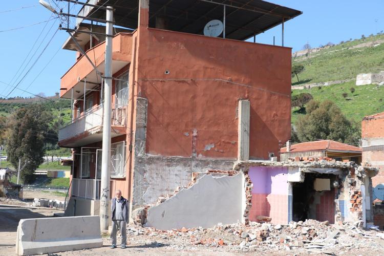 GELİP HALİMİZİ GÖRSÜNLER