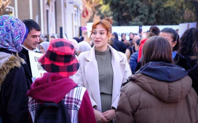 UMUT İÇİMİZDE, IŞIK GÖZLERİMİZDE