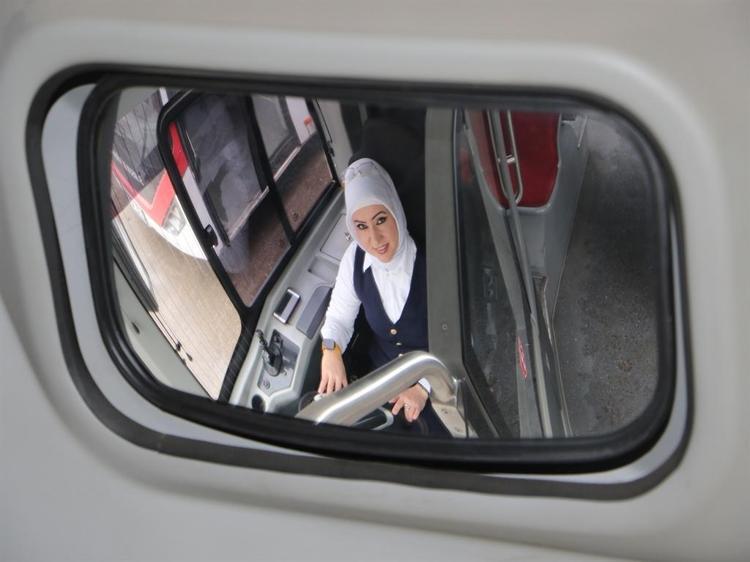 HERKES İŞİNİ SEVMELİ