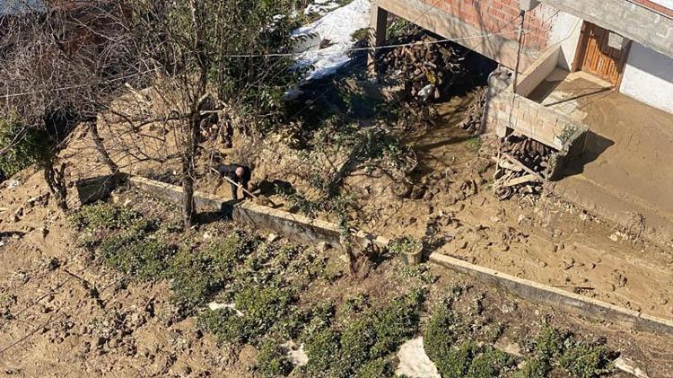 ‘TOPLAM 16 EVİ BOŞALTTIK’